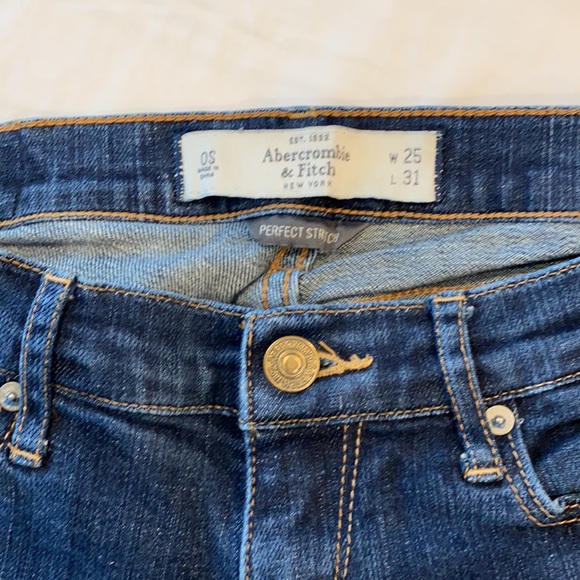 A&F jeans - Picture 5 of 8